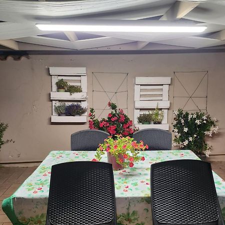 情感住宿加早餐旅馆 菲乌米奇诺 外观 照片